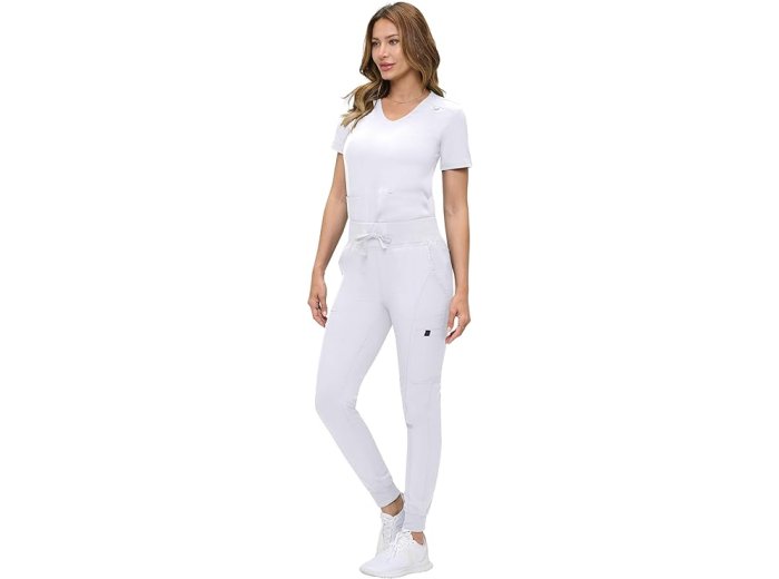 Women’s Fashion Scrub Set