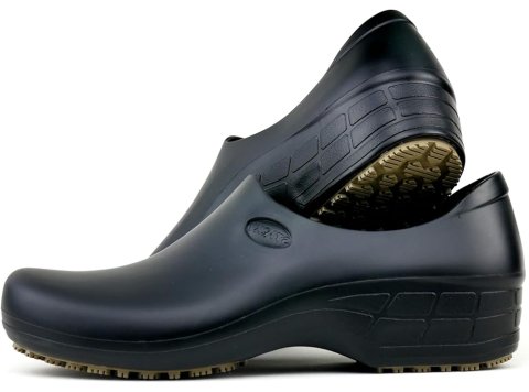 Women’s Nursing Shoe